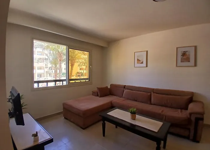 3 Bedroom App With Aquapark Apartman *